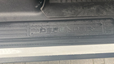 Land Rover Defender 2.0 P300 SE 110 5dr Auto Petrol Estate